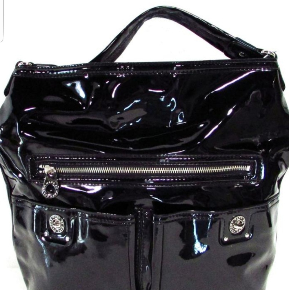 Marc Jacob's large pocket black pocket leather bag